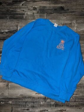 Nike Men's Blue Graphic Crewneck Sweatshirt